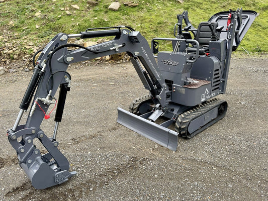 AM10 1.0T Mini Excavator - photo 1