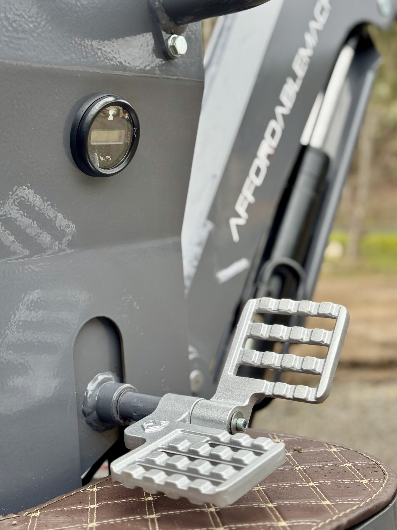 AM10 1.0T Mini Excavator - photo 4