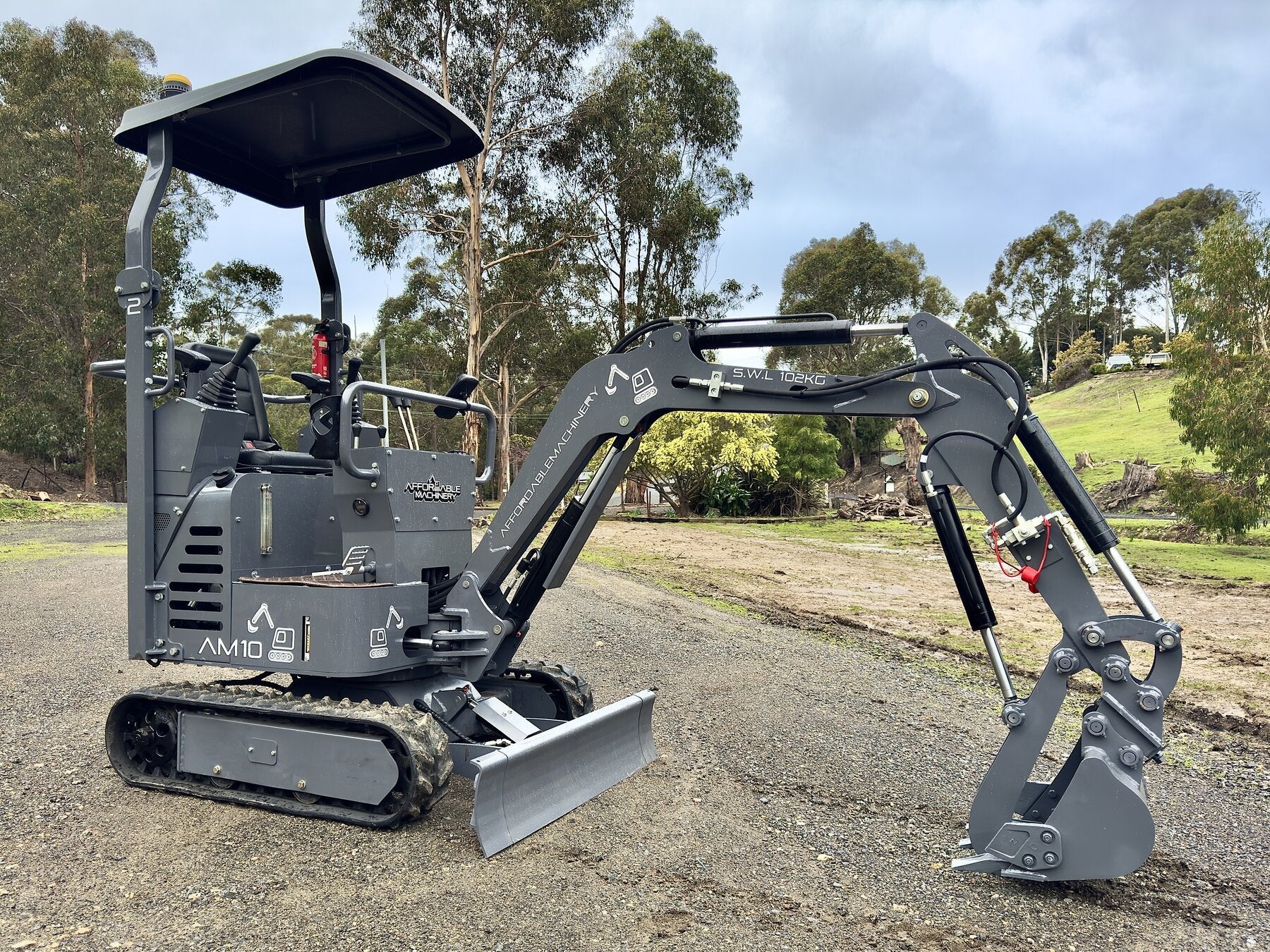 AM10 1.0T Mini Excavator - photo 9