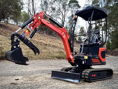 AM12 1.2T Mini Excavator - photo 3