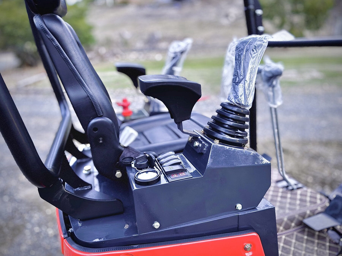 AM12 1.2T Mini Excavator - photo 7