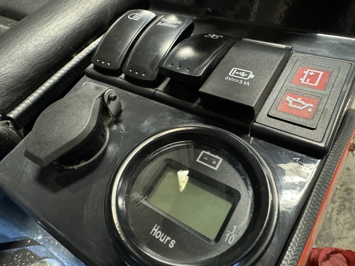 AM12 1.2T Mini Excavator - photo 28