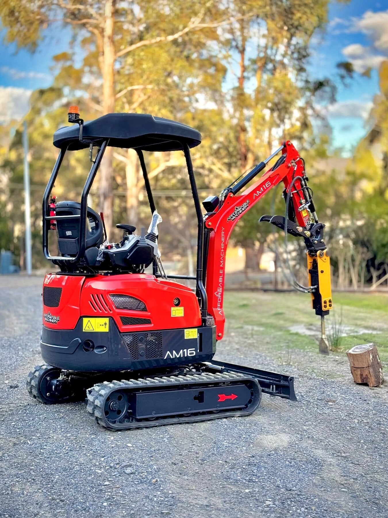 AM16 1.6T Mini Excavator - photo 4