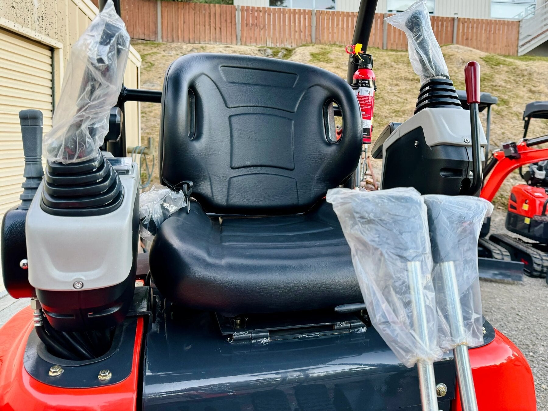 AM16 1.6T Mini Excavator - photo 19
