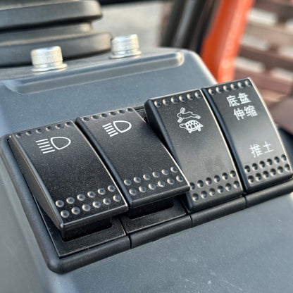 AM20 2.0T Mini Excavator - control switches detail
