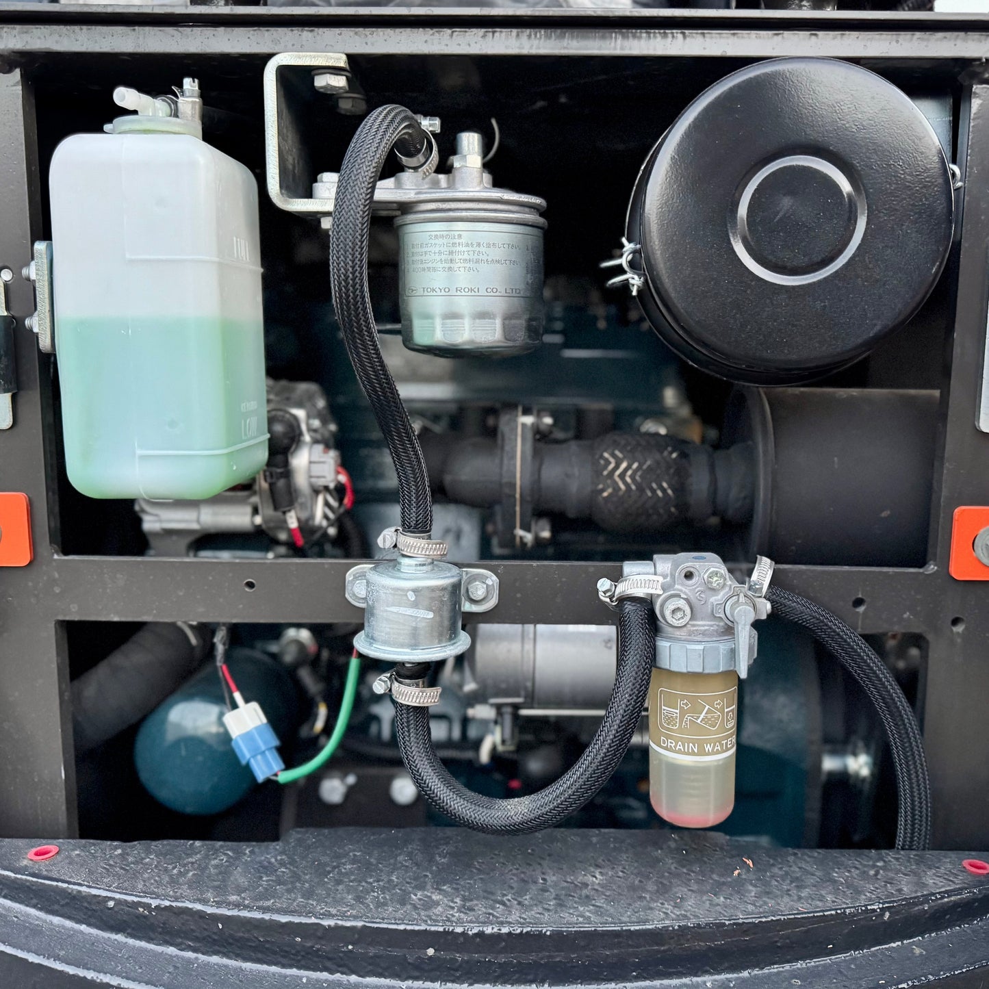 AM20 Kubota D1105-E3 diesel engine
